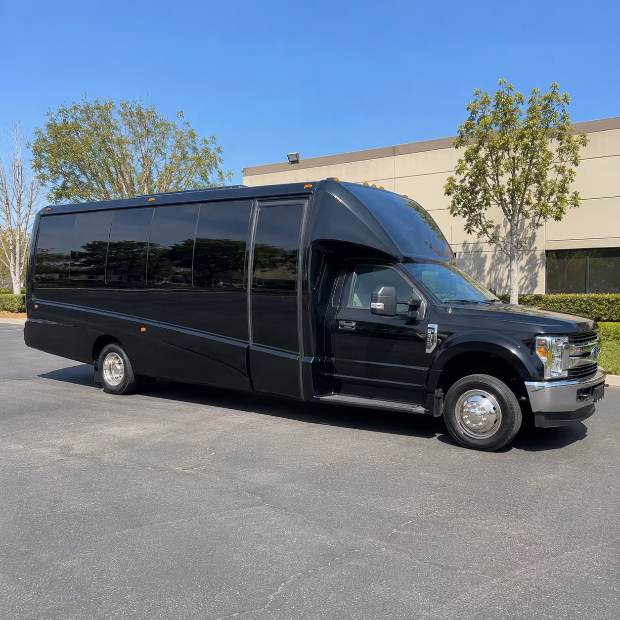 Goodyear Birthday, Sweet 16, & Quinceañera Transportation party bus exterior