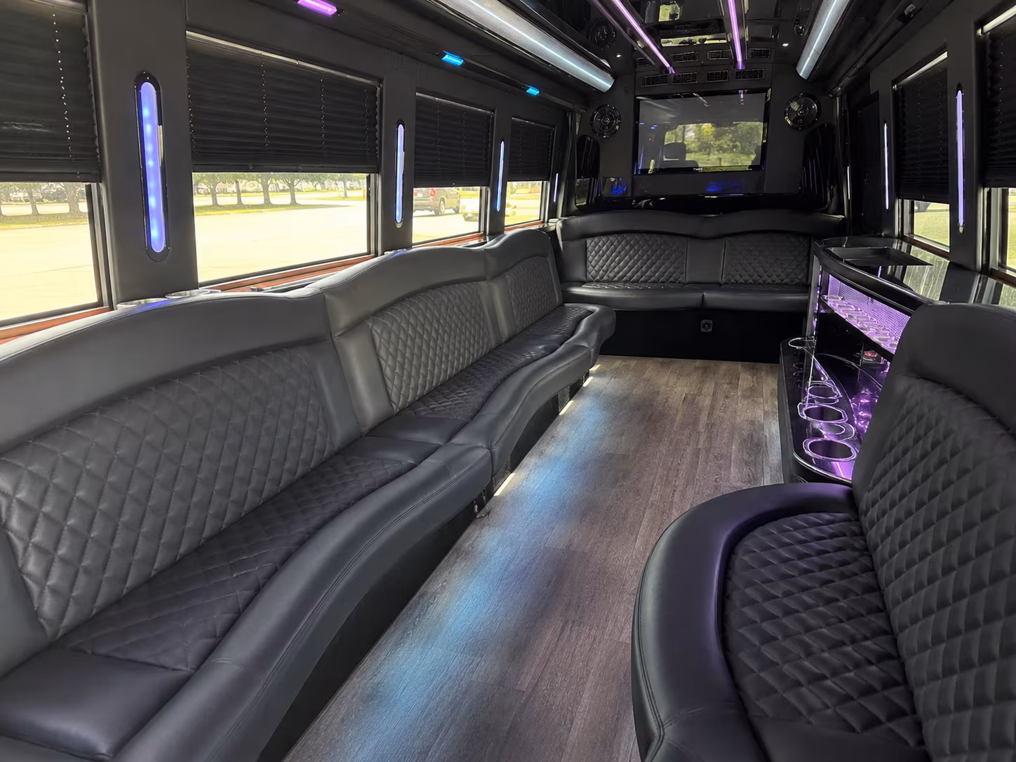 Goodyear Winery Tour & Pub Crawl Transportation party bus exterior