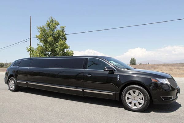 Goodyear Black MKT Limo